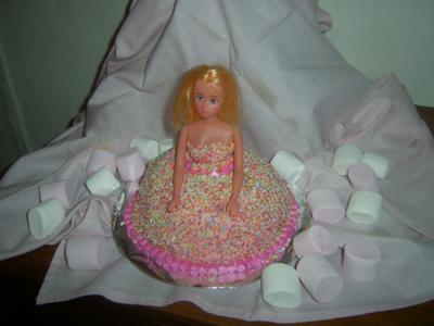 Barbie Birthday Cake on Barbie Doll Cake