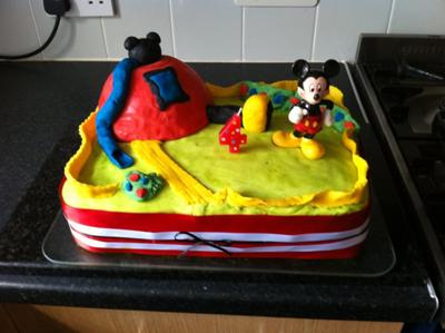 Mickey Mouse Clubhouse Birthday Cake on Daniel S Mickey Mouse Clubhouse Cake
