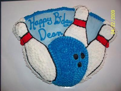  Birthday Cakes on Dean S Bowling Cake 1