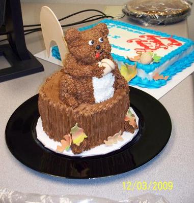 Ed's Squirrel on a Stump Cake by Kelly Smalley Van Buren Arkansas USA