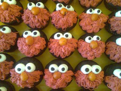 Easy Birthday Cakes on Elmo Cupcakes