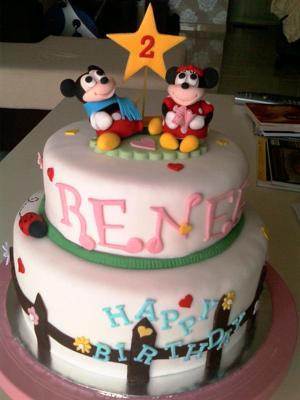 Mickey  and Minnie Cake
