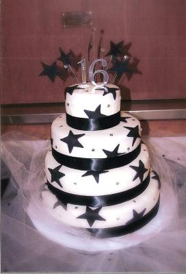 Sweet Birthday Cakes  Girls on Starry Sweet 16 Birthday Cake