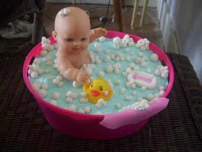 Bathtime Bubbles Cake