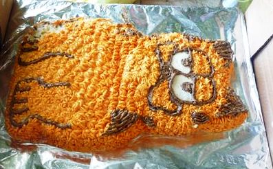 Garfield Cake