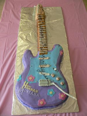 Hannah Montana Guitar Cake