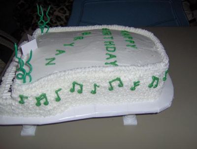 Piano Cake View 2