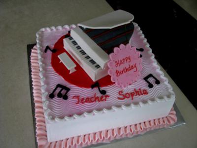 3D Piano Cake