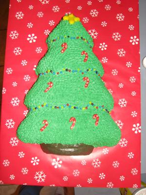 Christmas Tree Cake