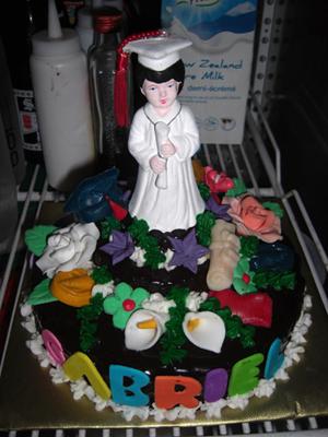 Kiddie Graduation Cake