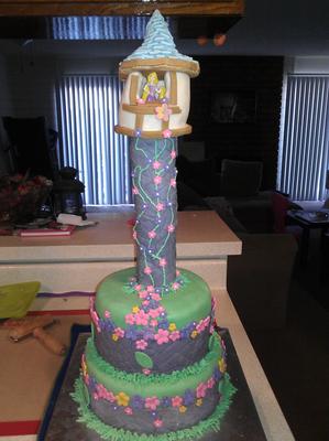 Rapunzel Cake