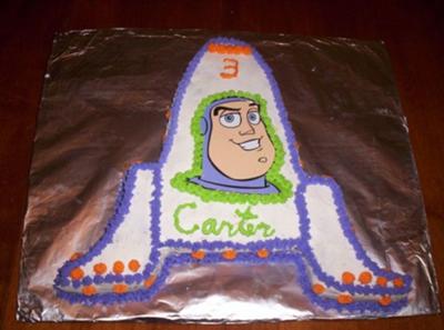 Spaceship Buzz Lighyear Cake